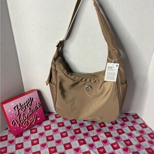🤎lululemon athletica Brown Shoulder Bag🤎